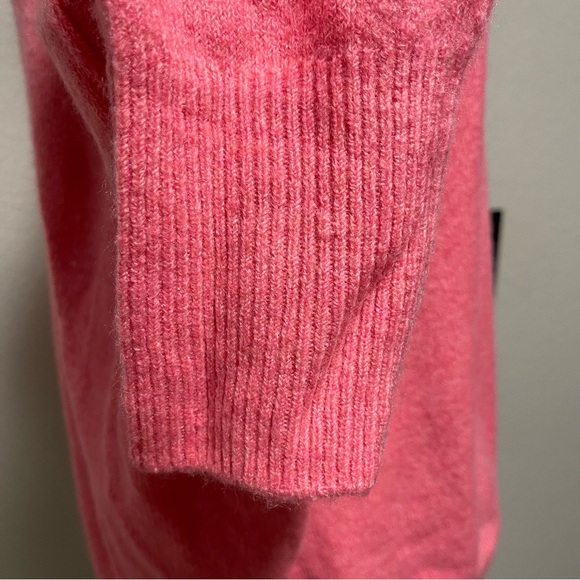 Vince Camuto Pink Women’s Turtle Neck Comfy Knit Sweater LARGE - Picture 4 of 7
